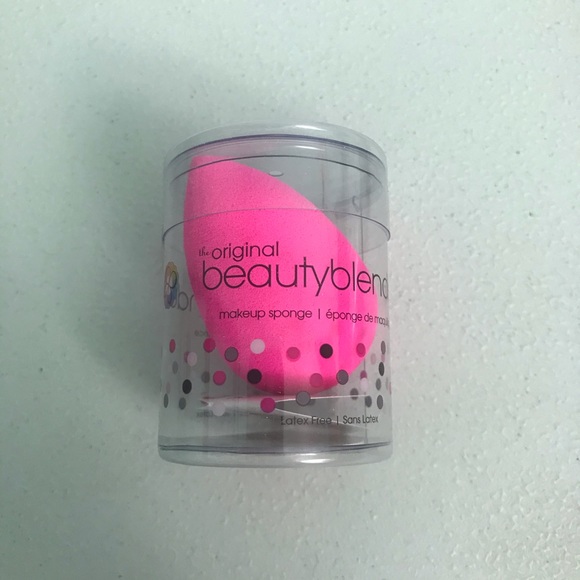 beautyblender Other - Beautyblender Original Makeup Sponge Hot Pink NEW